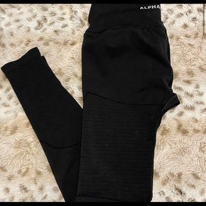 Revival Alphalete Leggings M